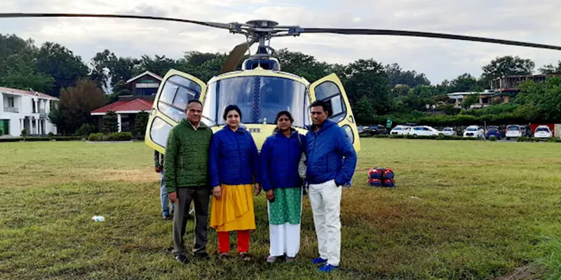 chardham-yatra-by-helicopter-slide-8